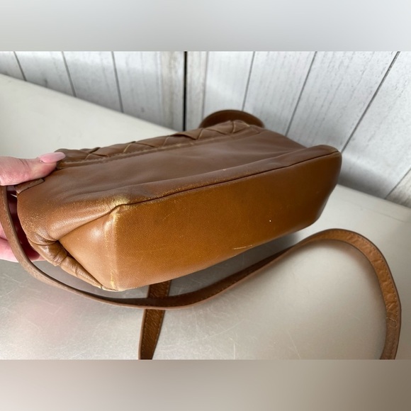 Dune London Dempsey Tan Brown Small Woven Leather Crossbody Bag - Picture 3 of 8